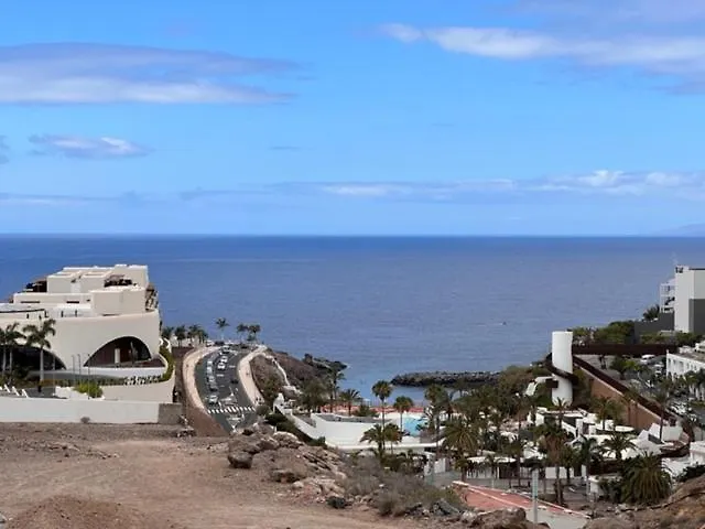 #Seaparaiso# Heated Pool,Private Parking,Fast Wifi Costa Adeje  0*, Costa Adeje (Tenerife)