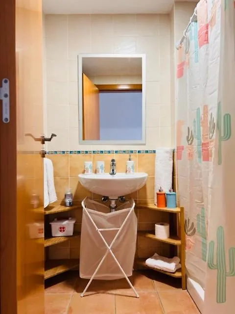 #Seaparaiso# Heated Pool,Private Parking,Fast Wifi Costa Adeje  0*, Costa Adeje (Tenerife)