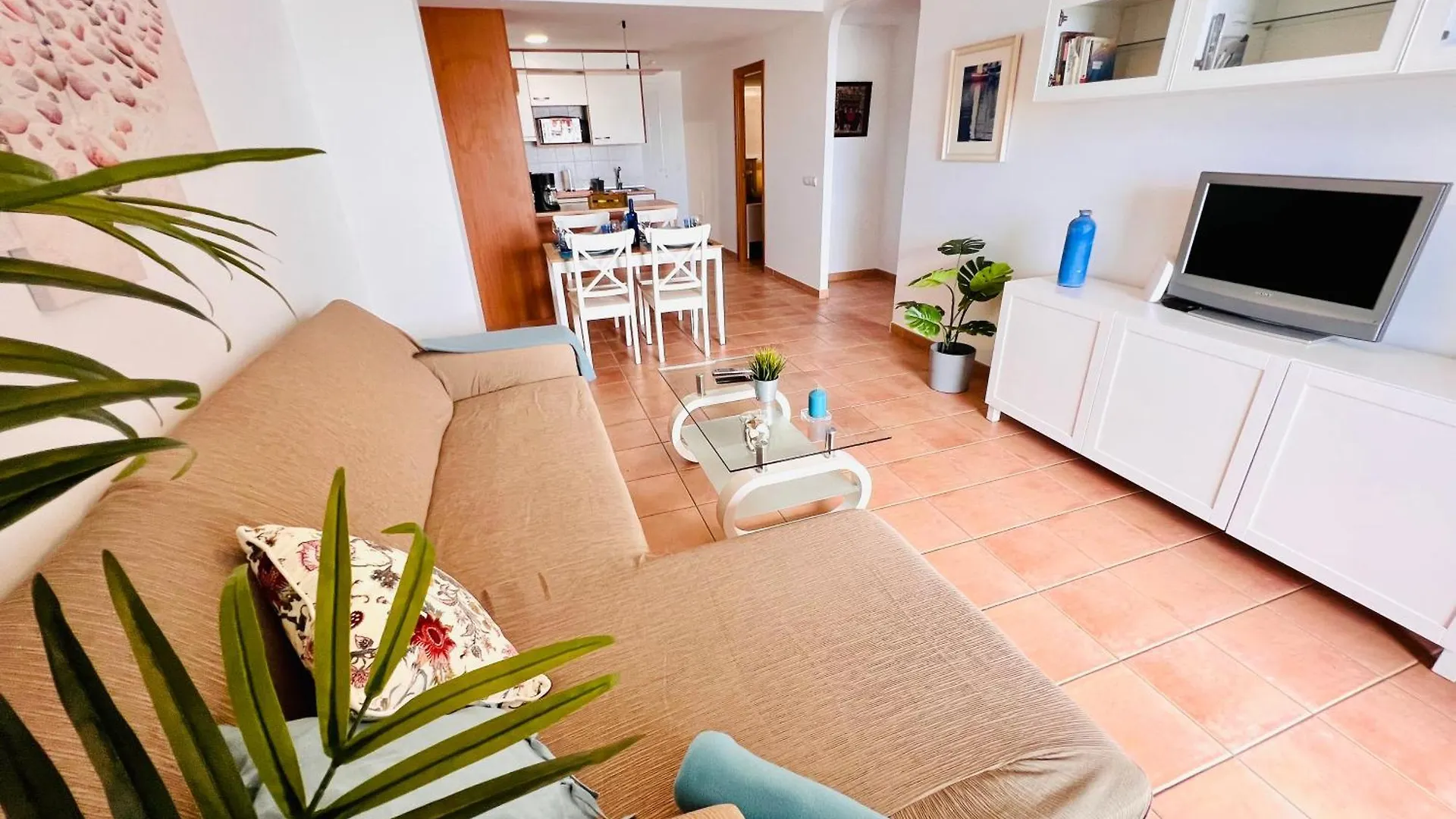 #Seaparaiso# Heated Pool,Private Parking,Fast Wifi Costa Adeje  0*, Costa Adeje (Tenerife)